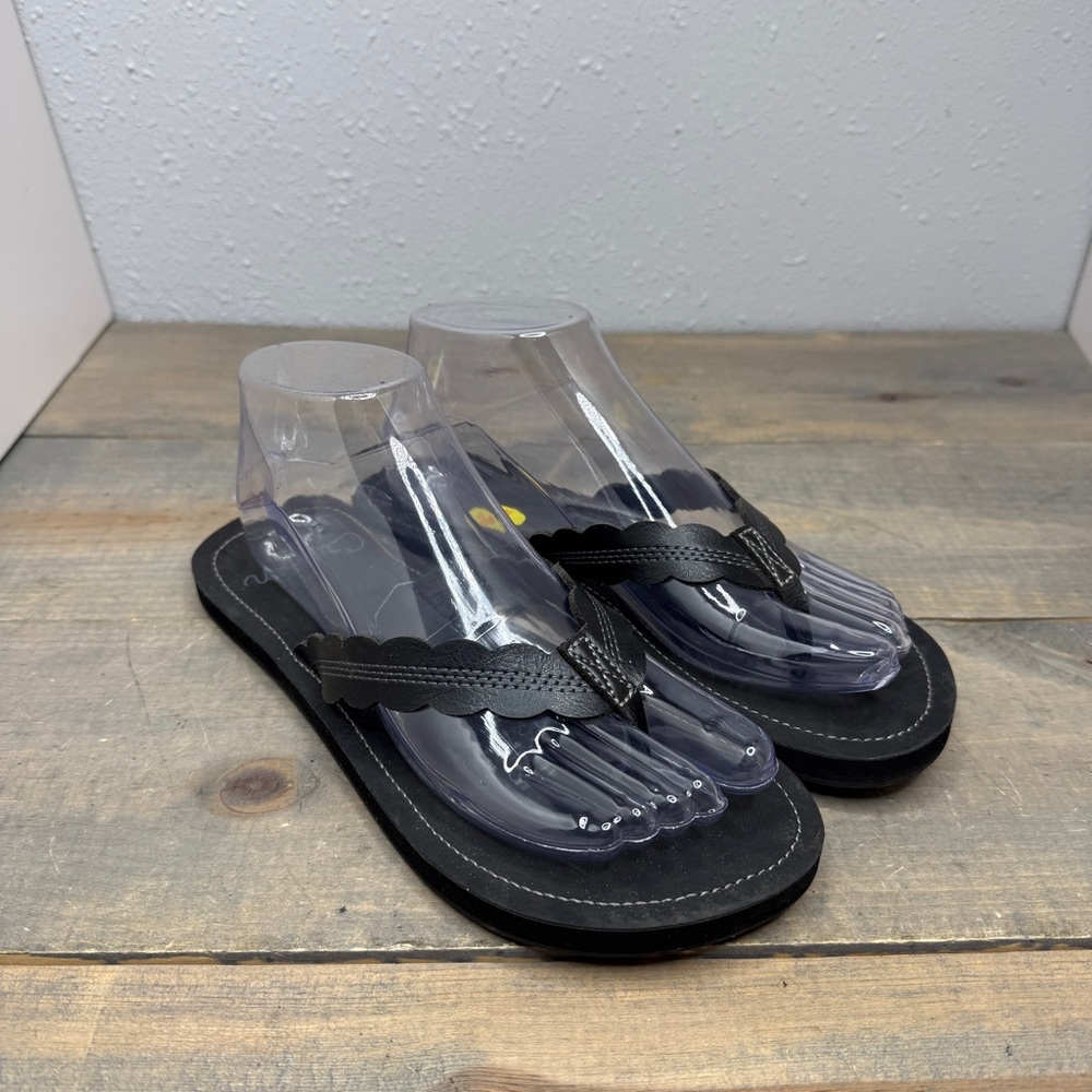 Reef Cusion Flip Flop Sandals NWOT black